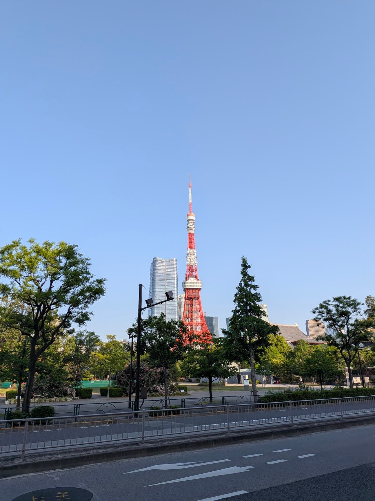 東京の朝焼け